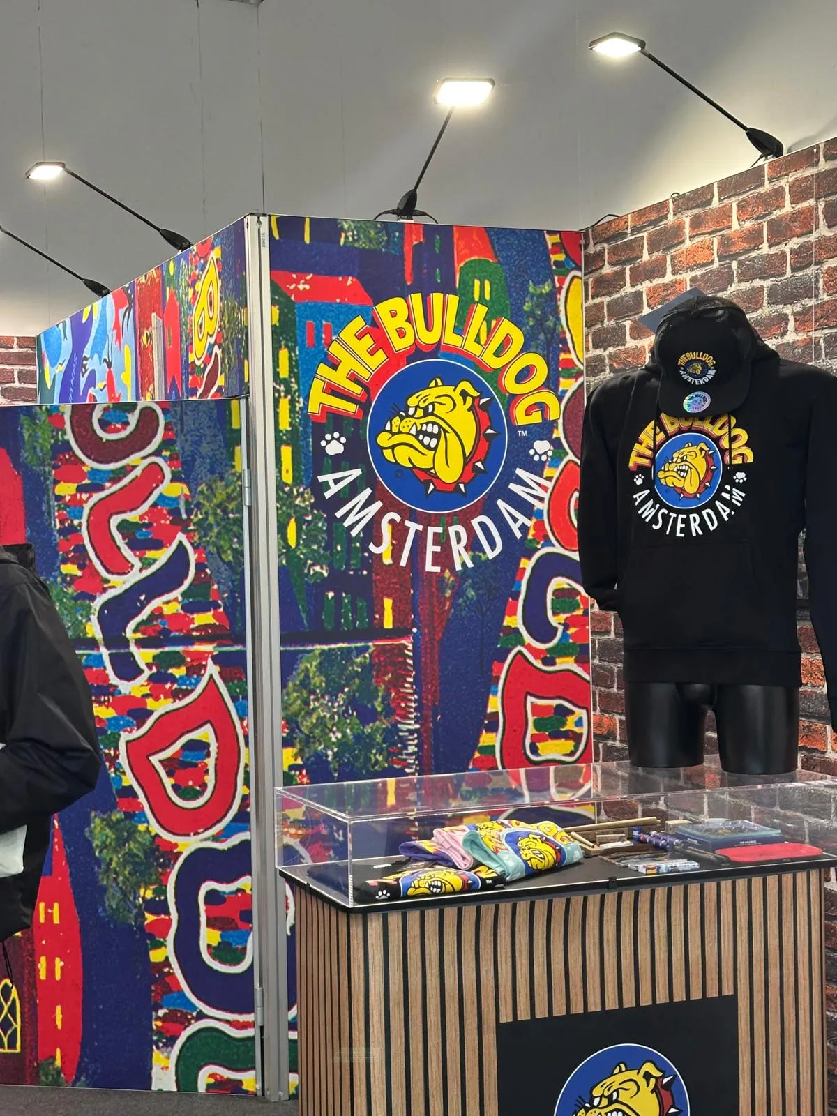 Stoisko z merchem The Bulldog Amsterdam na Mary Jane Berlin 2026